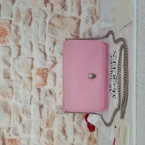 New Alexander McQueen Skull Shoulder Bag